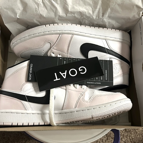 barely rose jordan 4